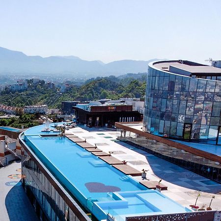 Arka Art Hotel Tirana Zewnętrze zdjęcie The University of Novi Sad