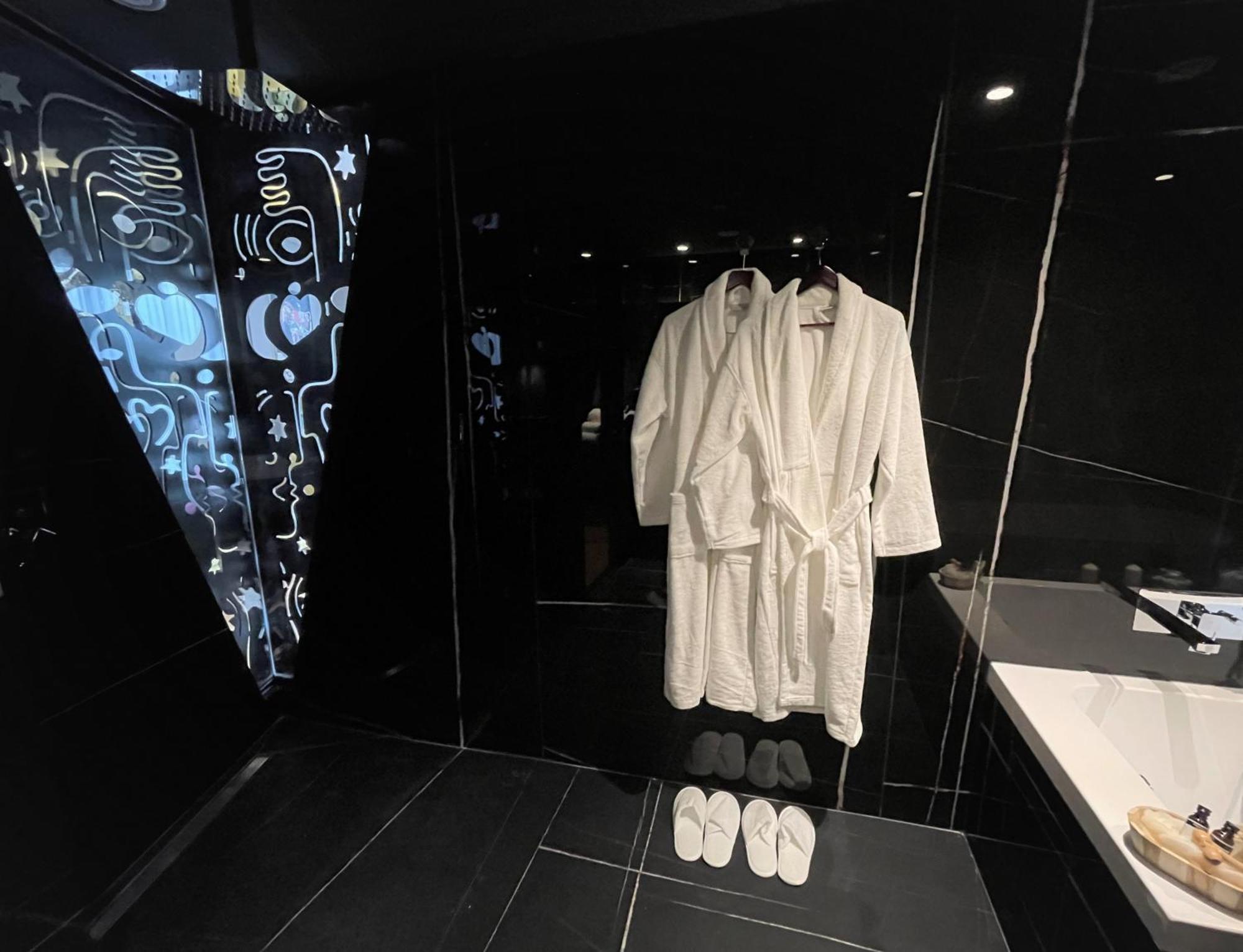 Arka Art Hotel Tirana Zewnętrze zdjęcie Bathroom