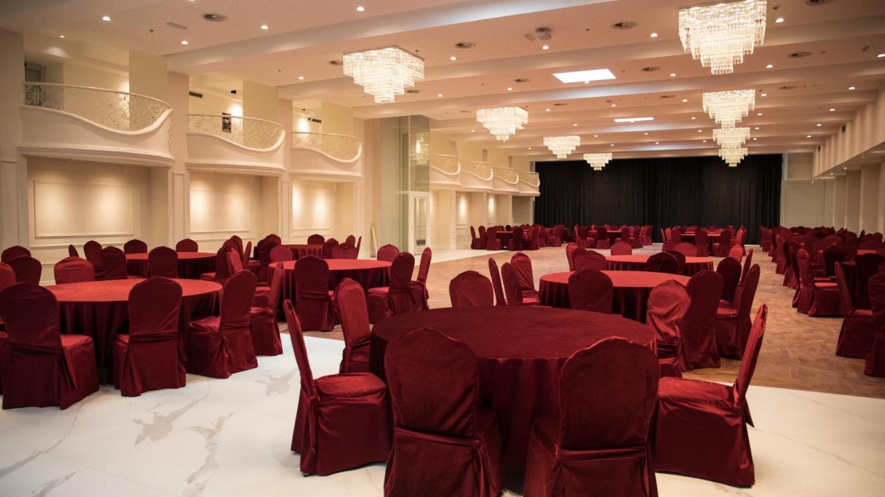 Arka Art Hotel Tirana Zewnętrze zdjęcie The ballroom