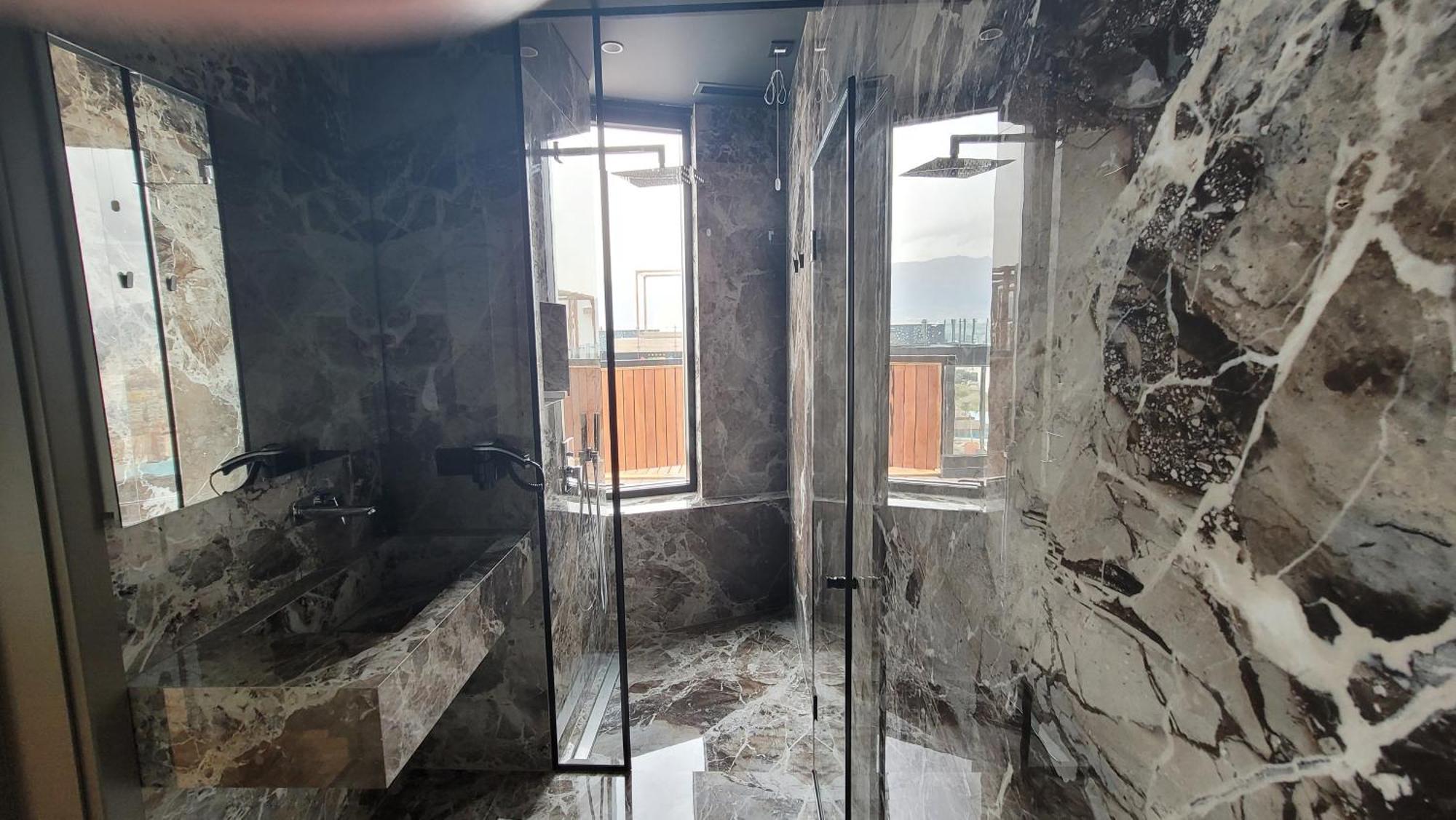 Arka Art Hotel Tirana Zewnętrze zdjęcie