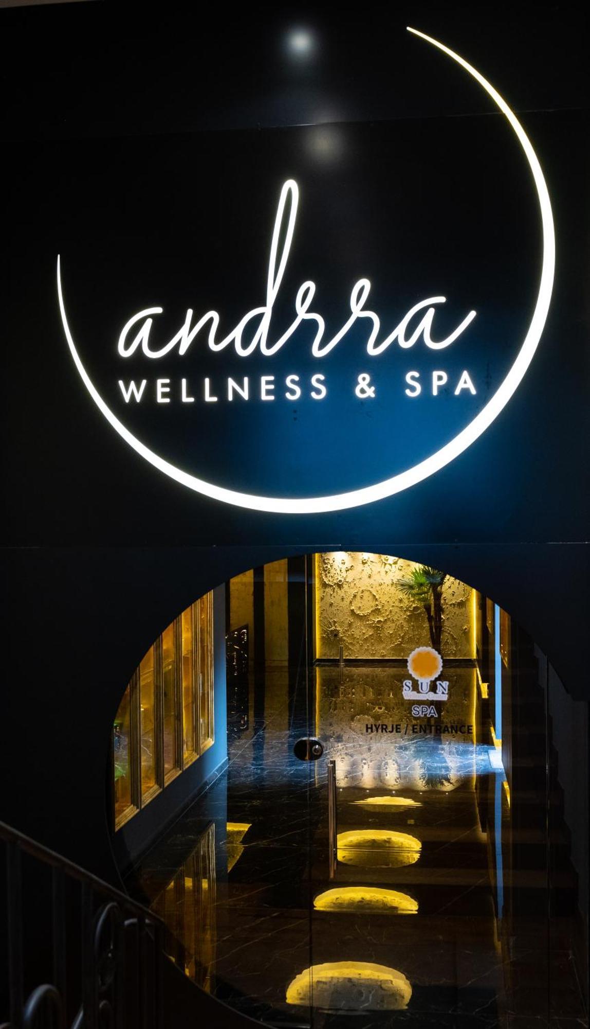 Arka Art Hotel Tirana Zewnętrze zdjęcie Andhra Spa
